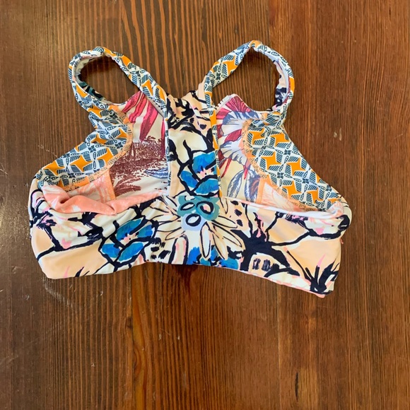 Maaji halter top zip bikini top - Picture 4 of 4